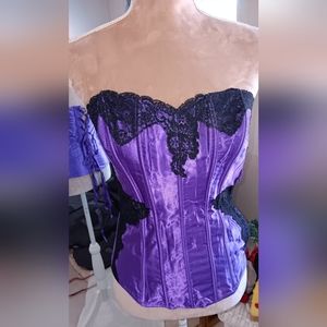 Frederick’s of Hollywood ~ Purple Satin Lace Strapless Corset – Size 34
